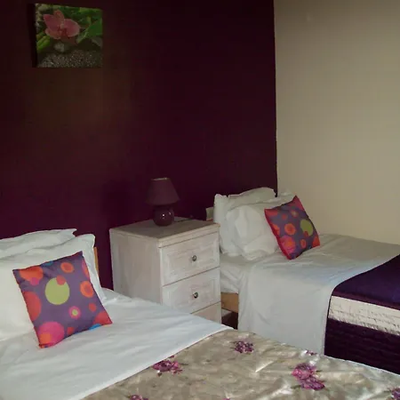 La Riviere Lune Bed & Breakfast